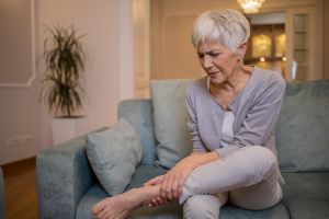 Women suffering from Peripheral Artery Disease and Foot Pain