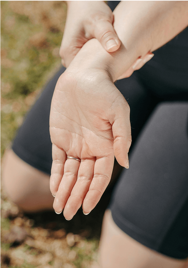 tennis elbow contact